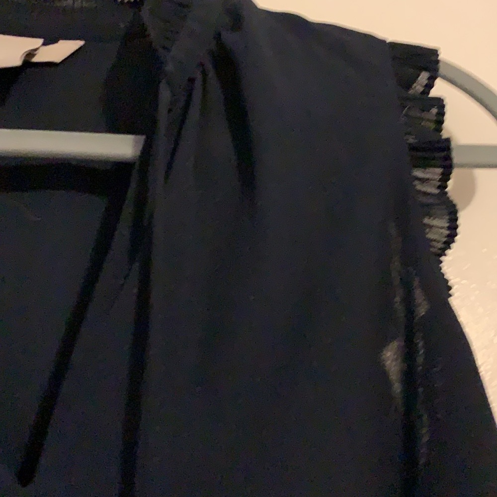 Navy Top - Picture 3 of 5